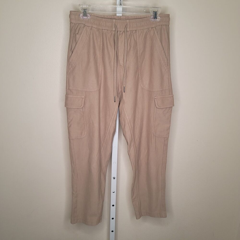 Athleta Farallon Cargo Crop Women's Size 4 Tan Athleisure Pants